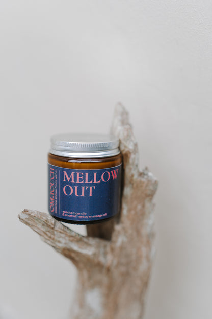 Scented candle &amp; aromatherapy massage oil MELLOW OUT