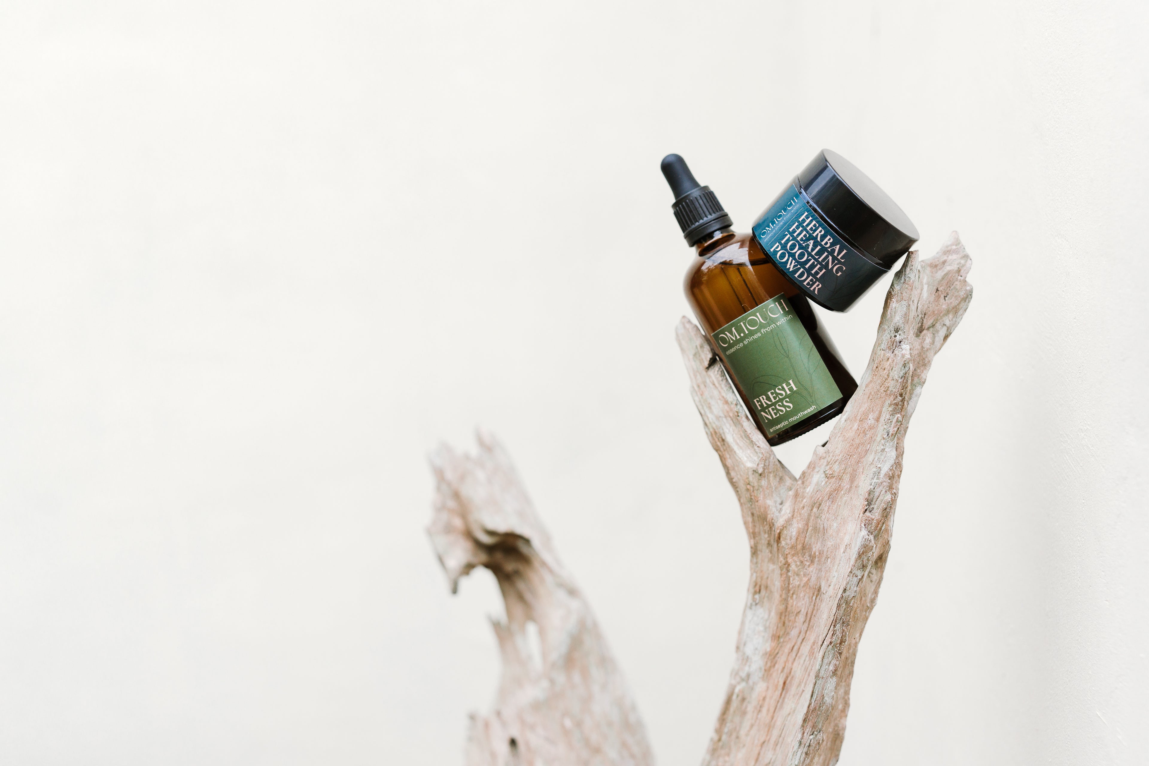 Tooth powder HERBAL HEALING